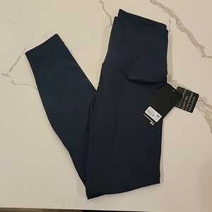 90 degree forest clover green leggings NWT